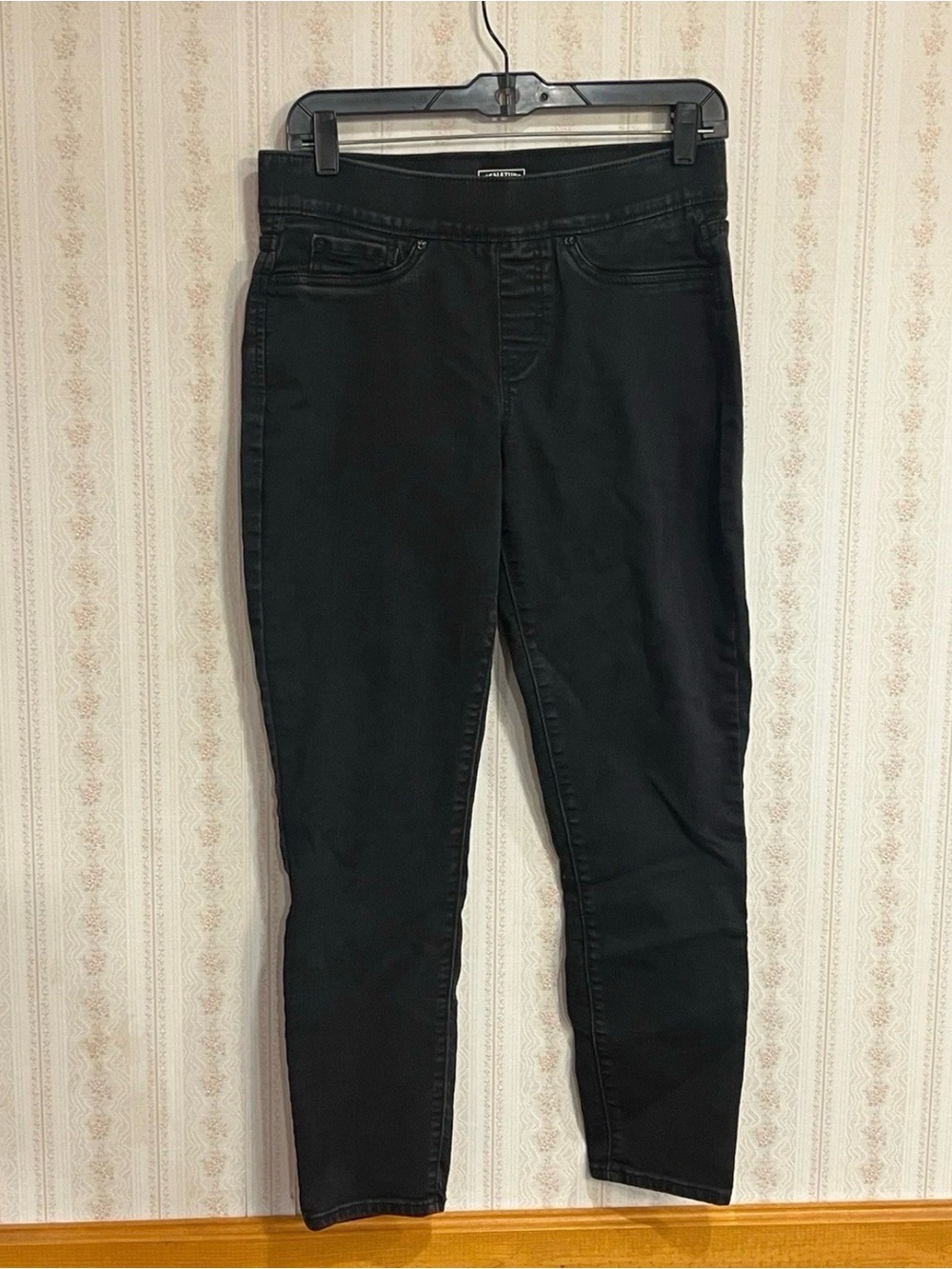 Black Women’s Stretch Jeans
